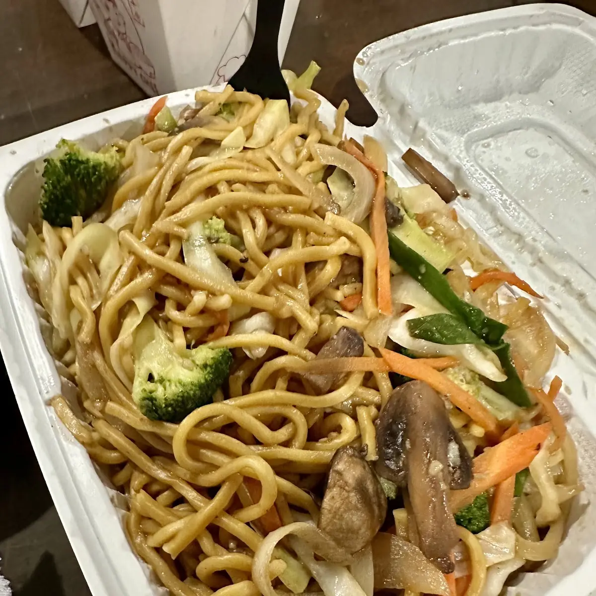 Vegetable Lo Mein