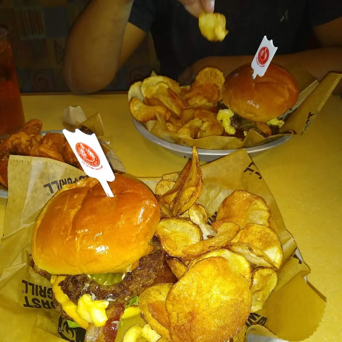Big Mac Y Chips & Salsa