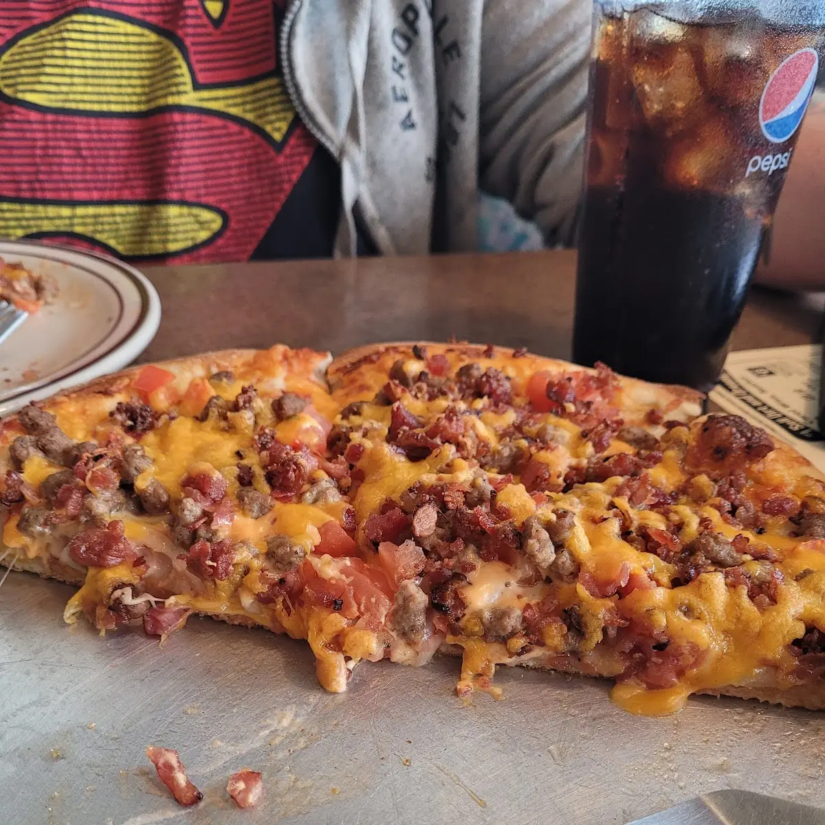 Bacon Cheeseburger Pizza
