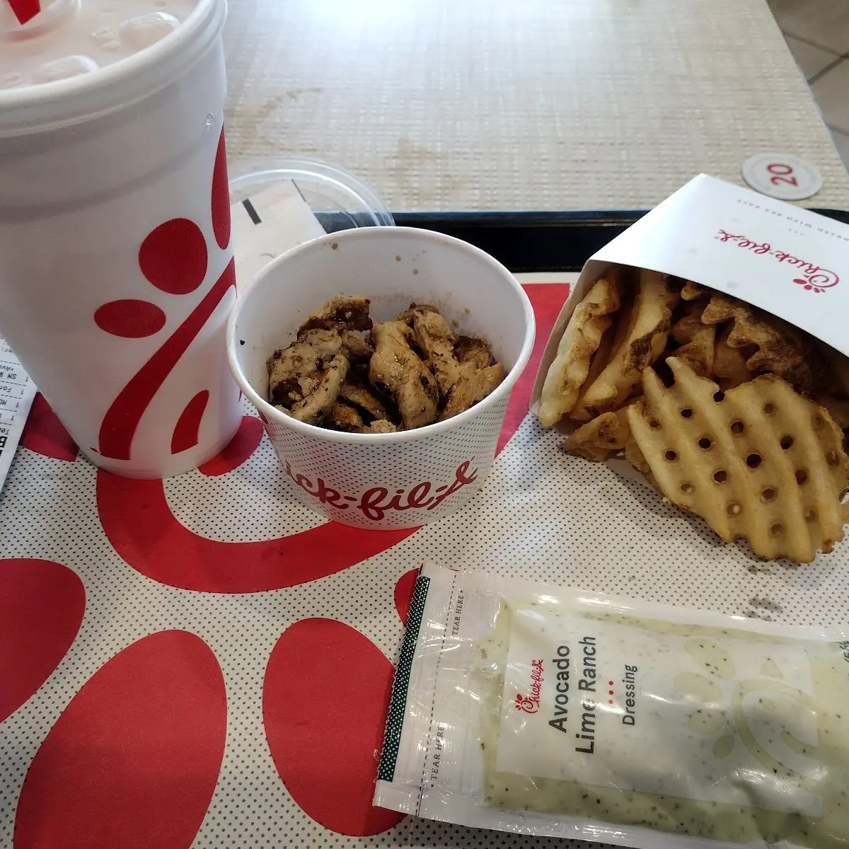 8 Grilled Nuggets Meal