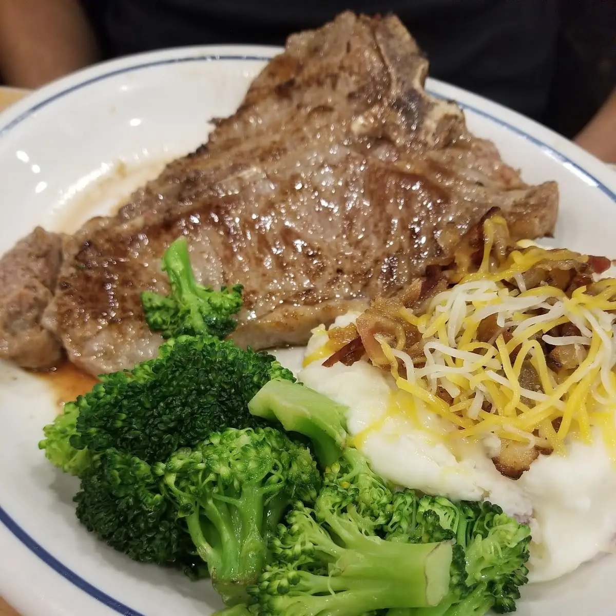 Steak with Mashed Potatoes