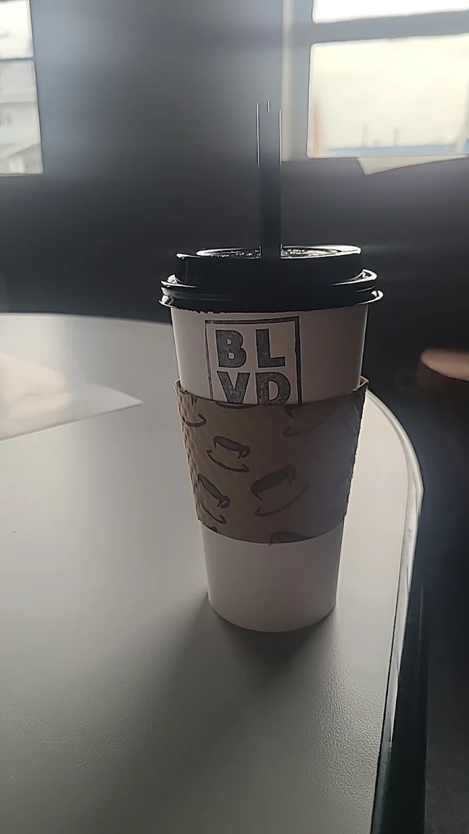 Vanesanie Latte