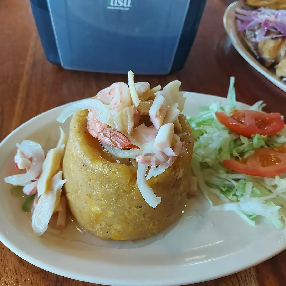 Mofongo Relleno de Mariscos