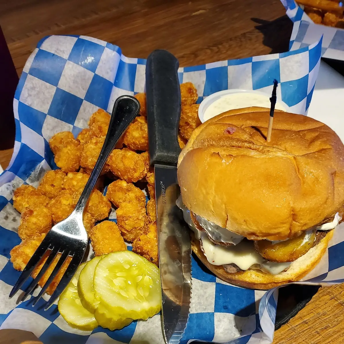 Fried Pickle Pepper Jack Burger