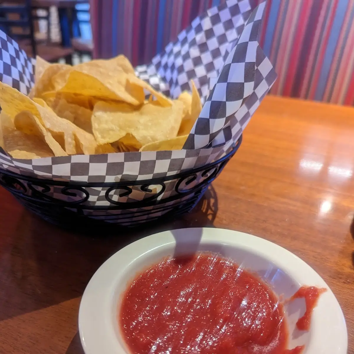 Extra Chips & Salsa