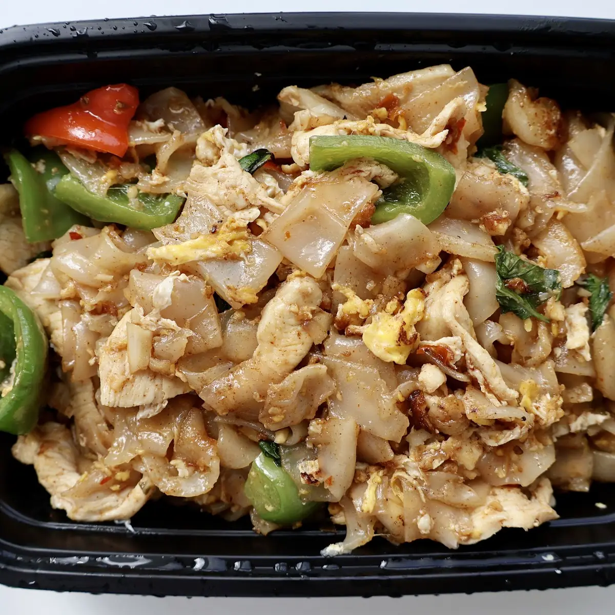 Drunken Noodle with Chicken