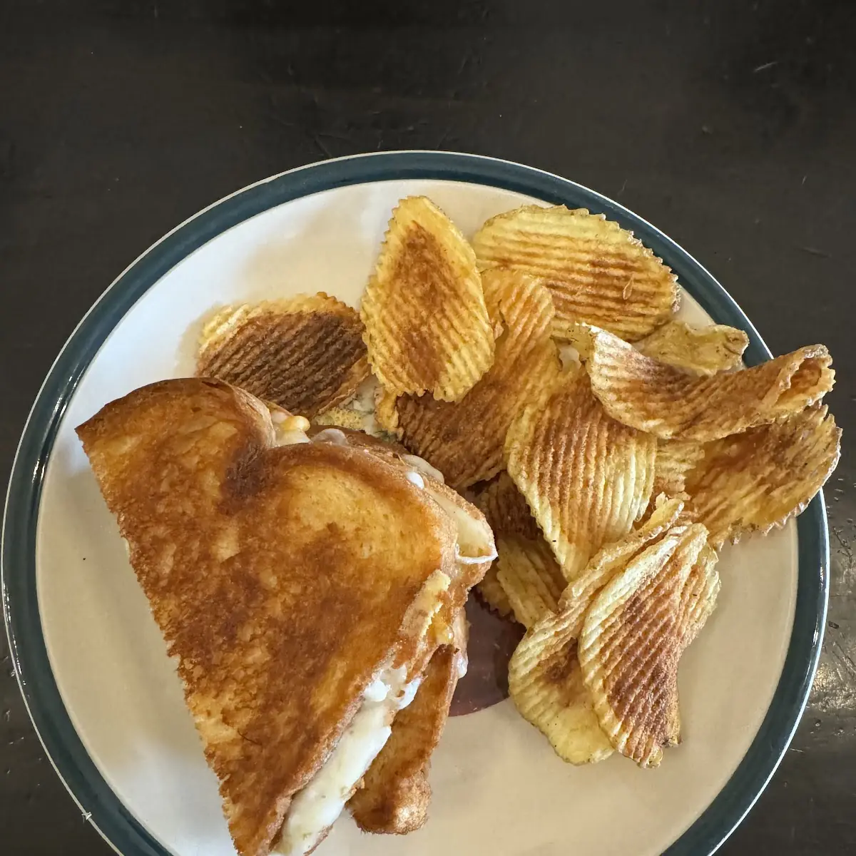 Grilled Cheese with Potato Chips