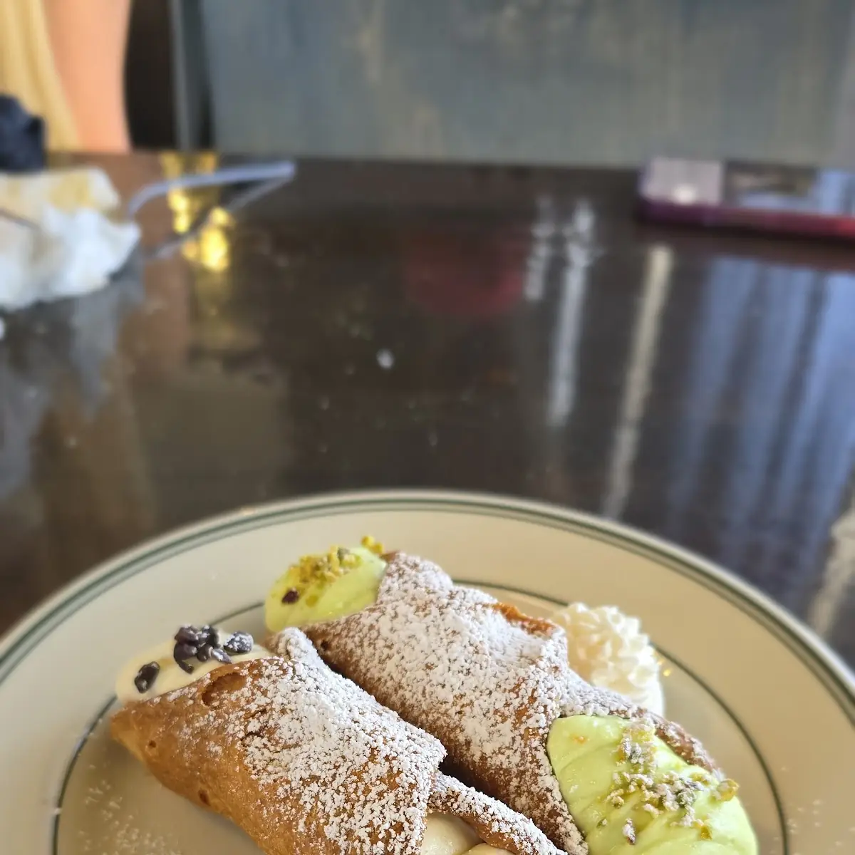 Pistachio Cannoli Dessert