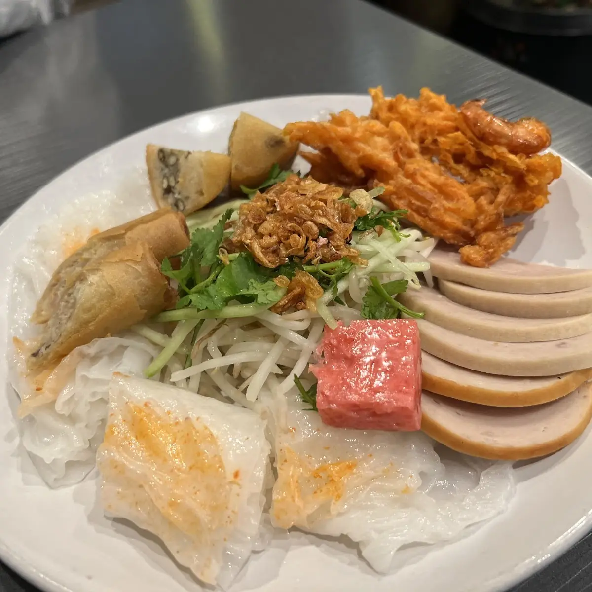 Bánh Cuốn Hải Sản