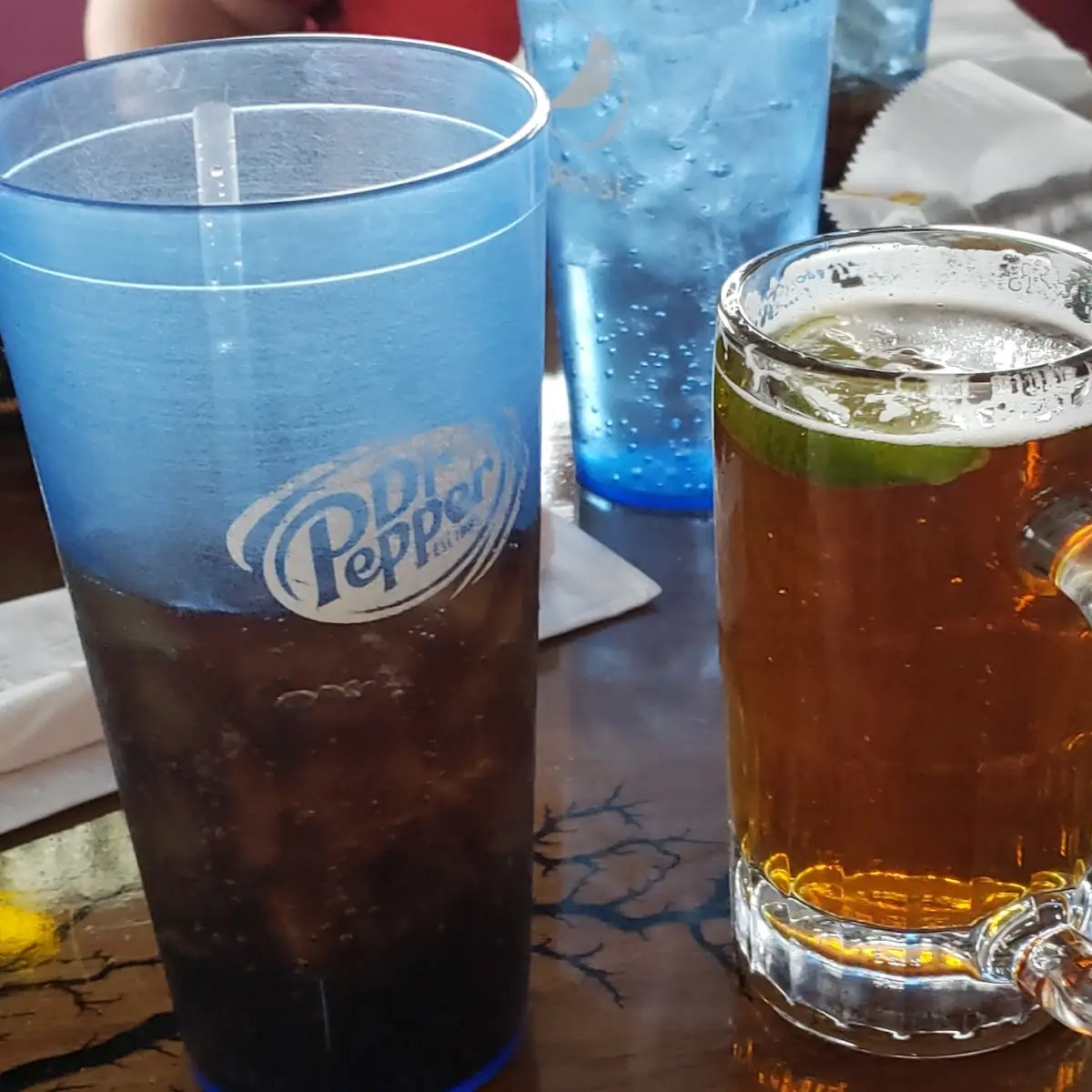 Dos Equis Amber