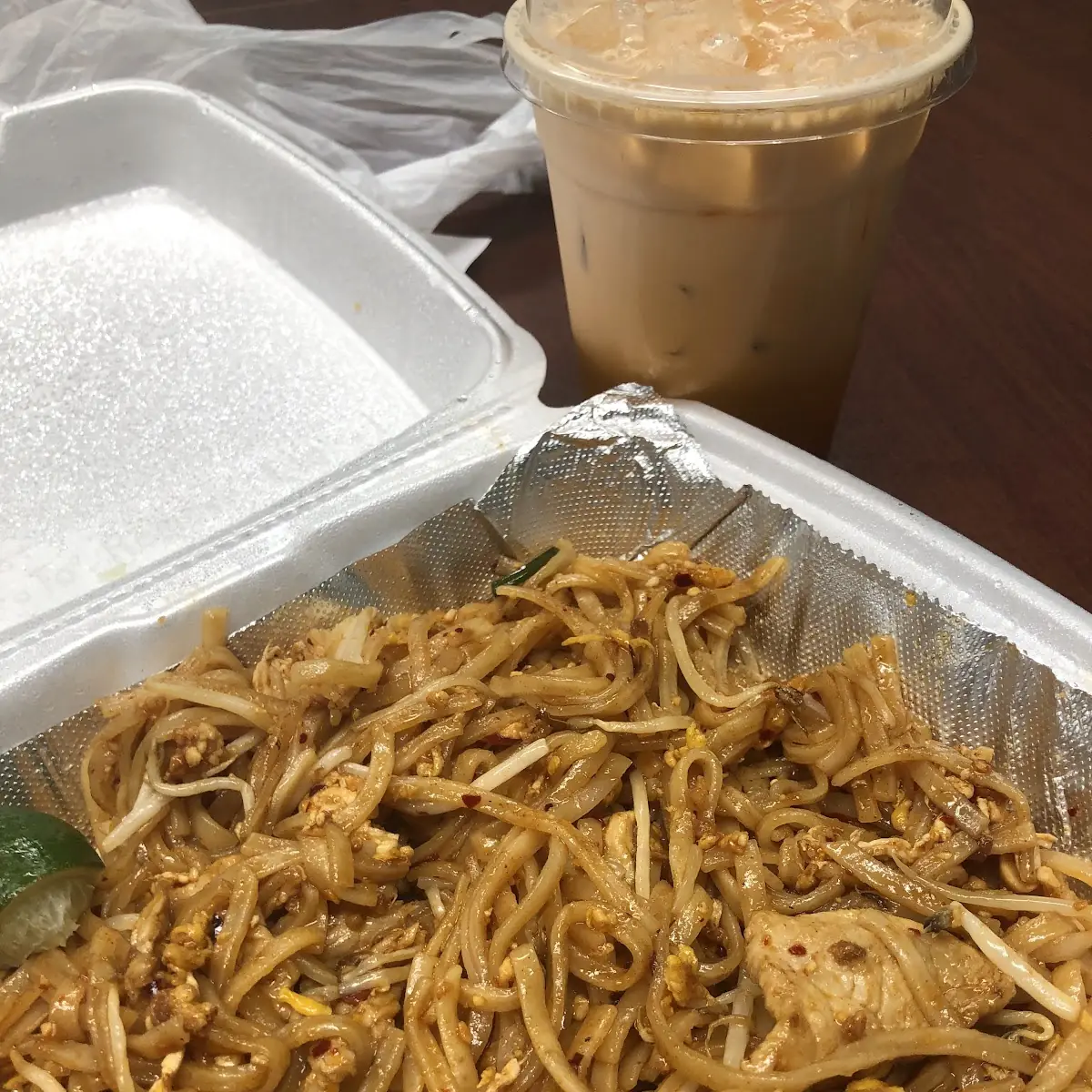 Pad Chow Mein