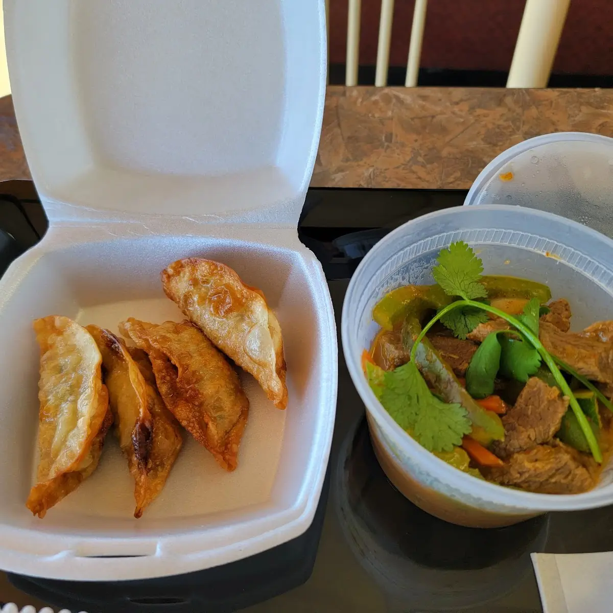 Chicken Gyoza Red Beef Curry