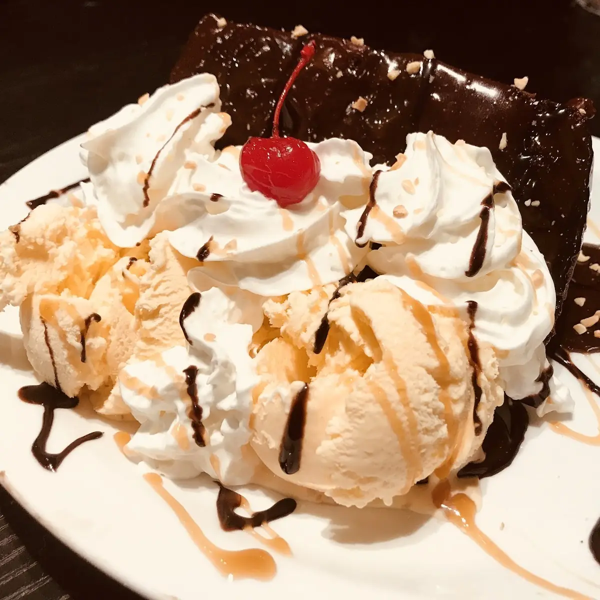 Hot Fudge Cake Sundae