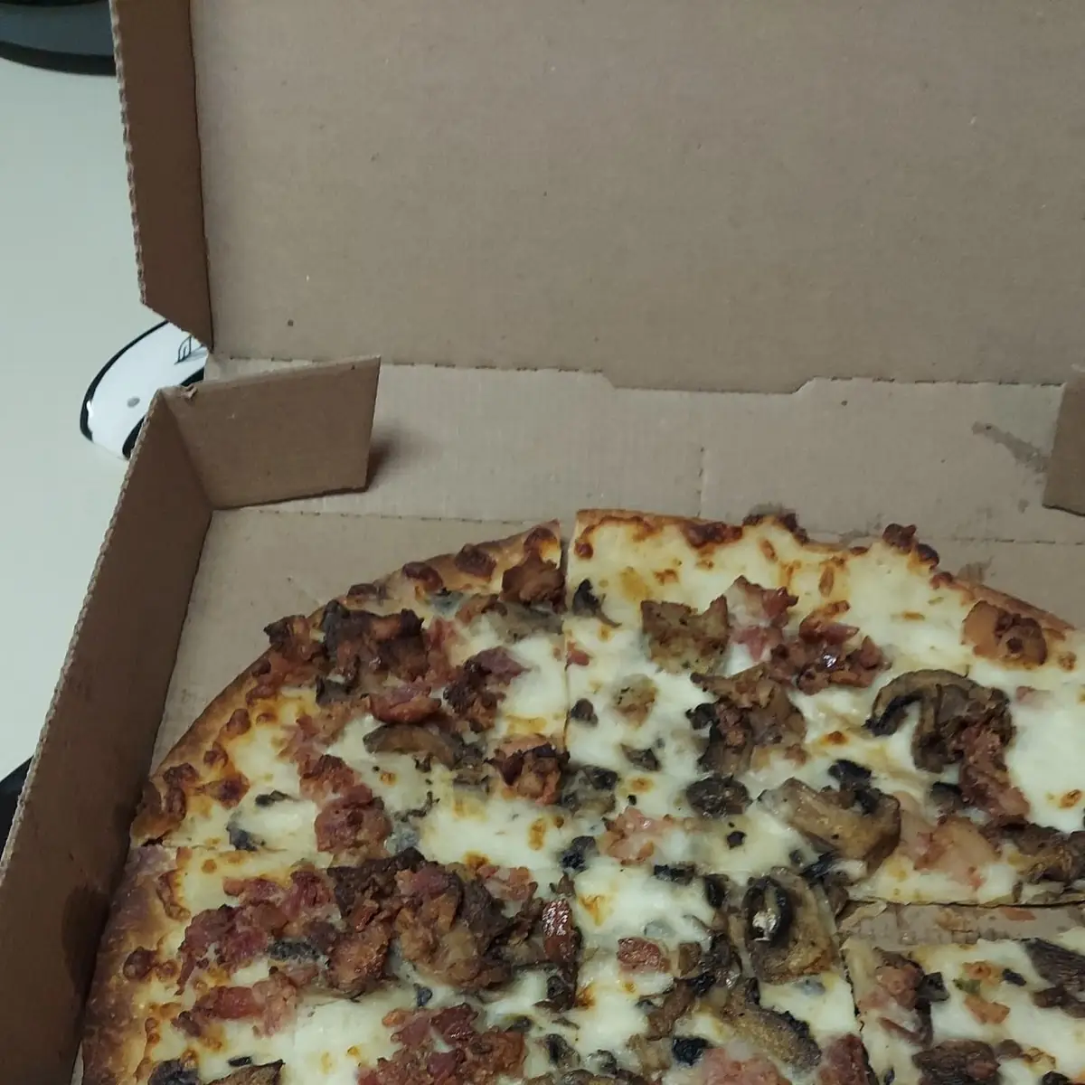 Thin Crust Alfredo Sauce