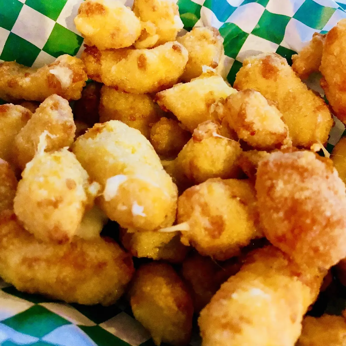 Fried Cheddar Cheese Cubes