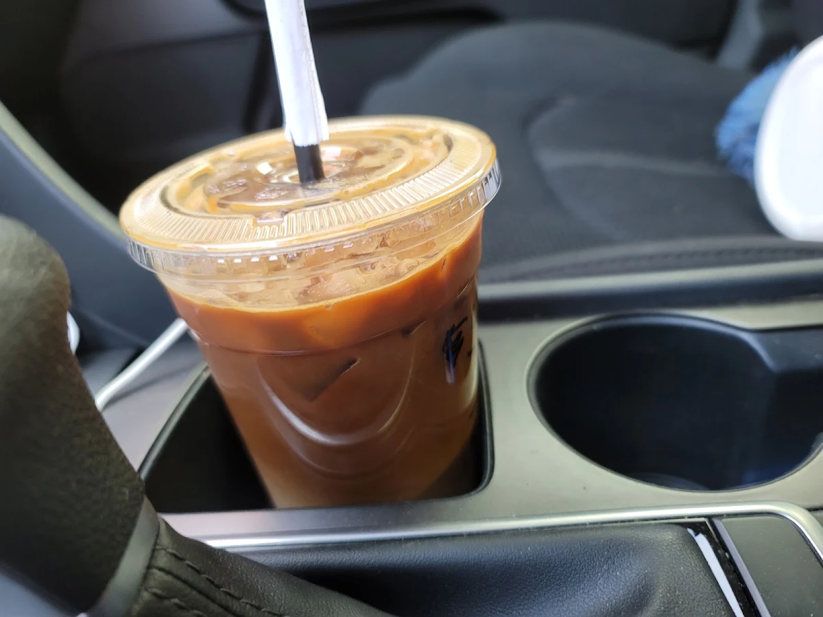Large Iced Caramel Macchiato