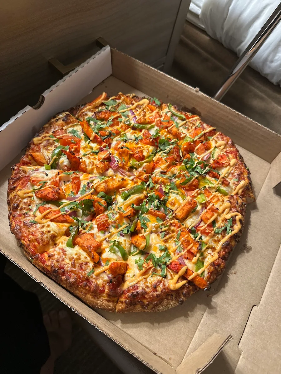 Tandoori Chicken Pizza