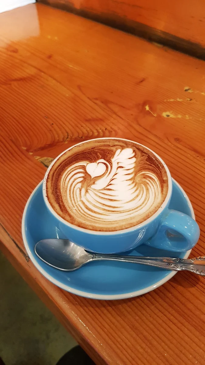 Cappuccino, Göz City