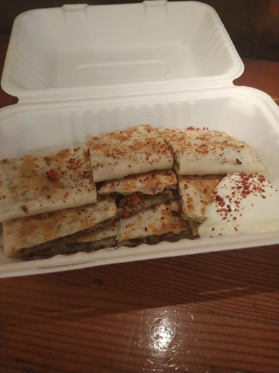 Meat Gozleme, Göz City