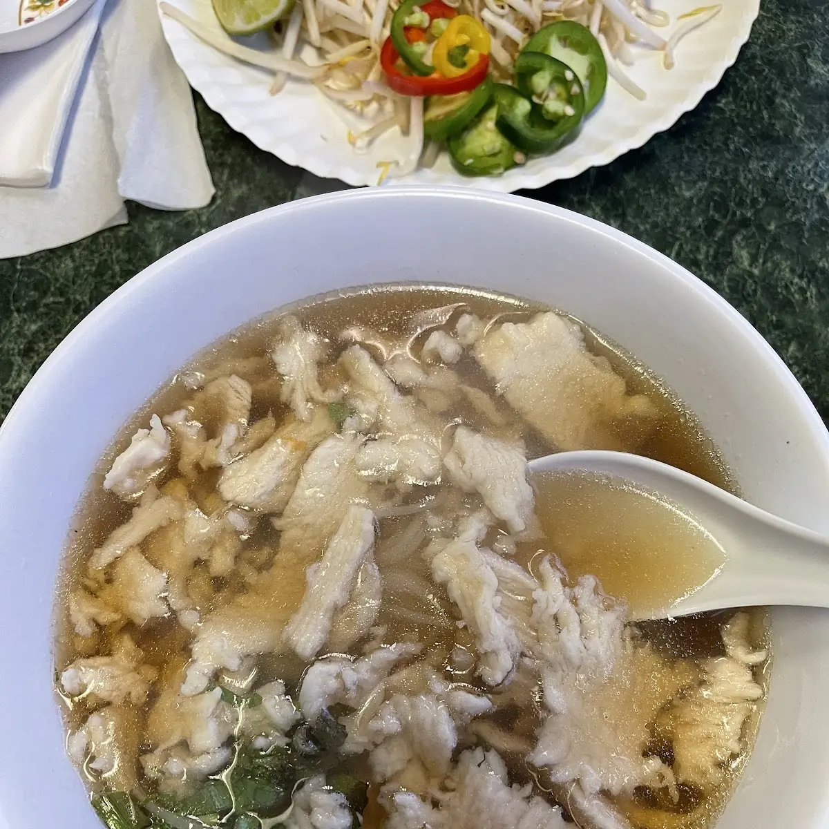 Garlic Beef/ Chicken/ Wings/ Shrimp/ Tofu 鱼香 牛/鸡/鸡翅/虾/豆腐