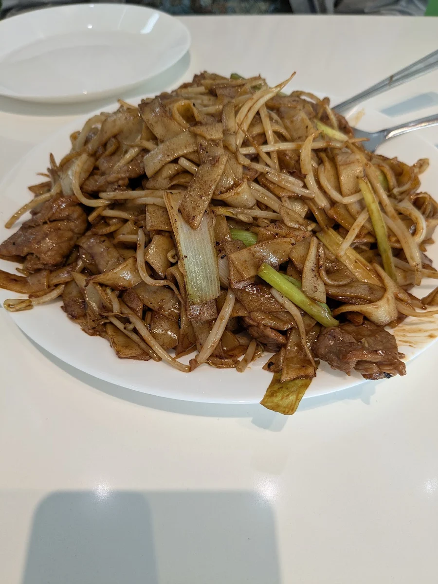 Rice Noodle Beef Chow Fun