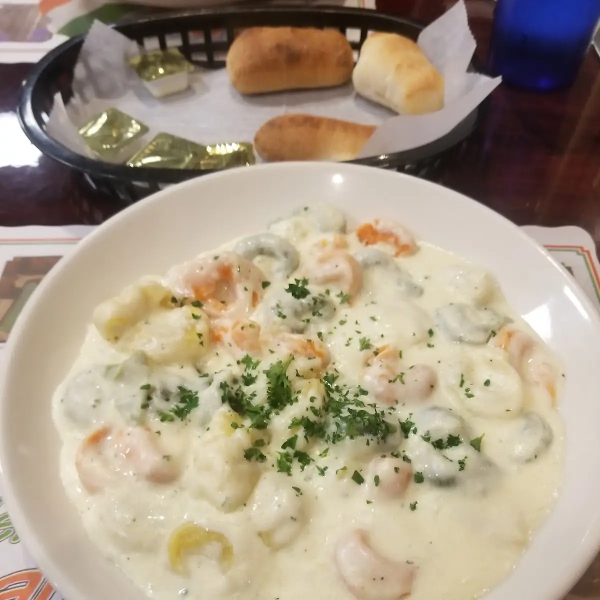 Tri Color Tortellini Alfredo