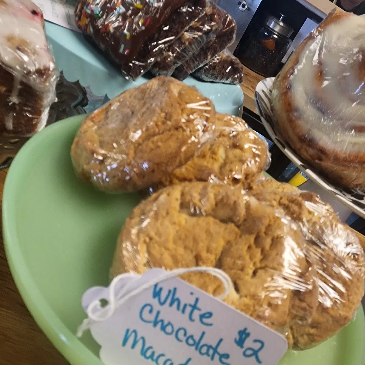 Is White Chocolate Macadamian Nut Cookies