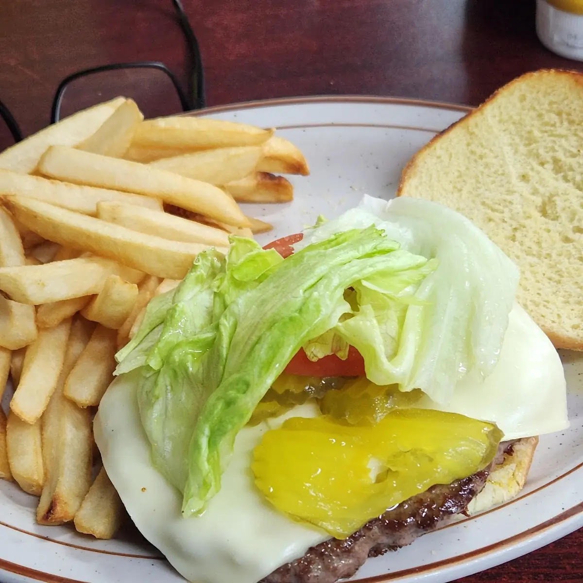 Cheeseburger Deluxe