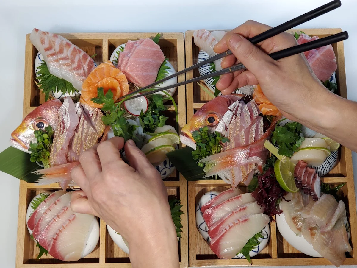 Deluxe Assorted Sashimi