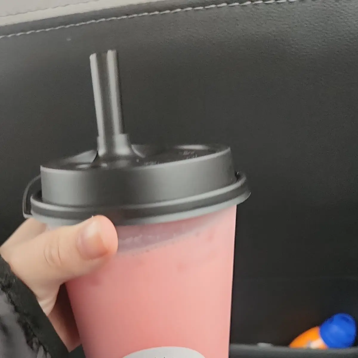 Strawberry Milk Tea with Tapioca Pearl
