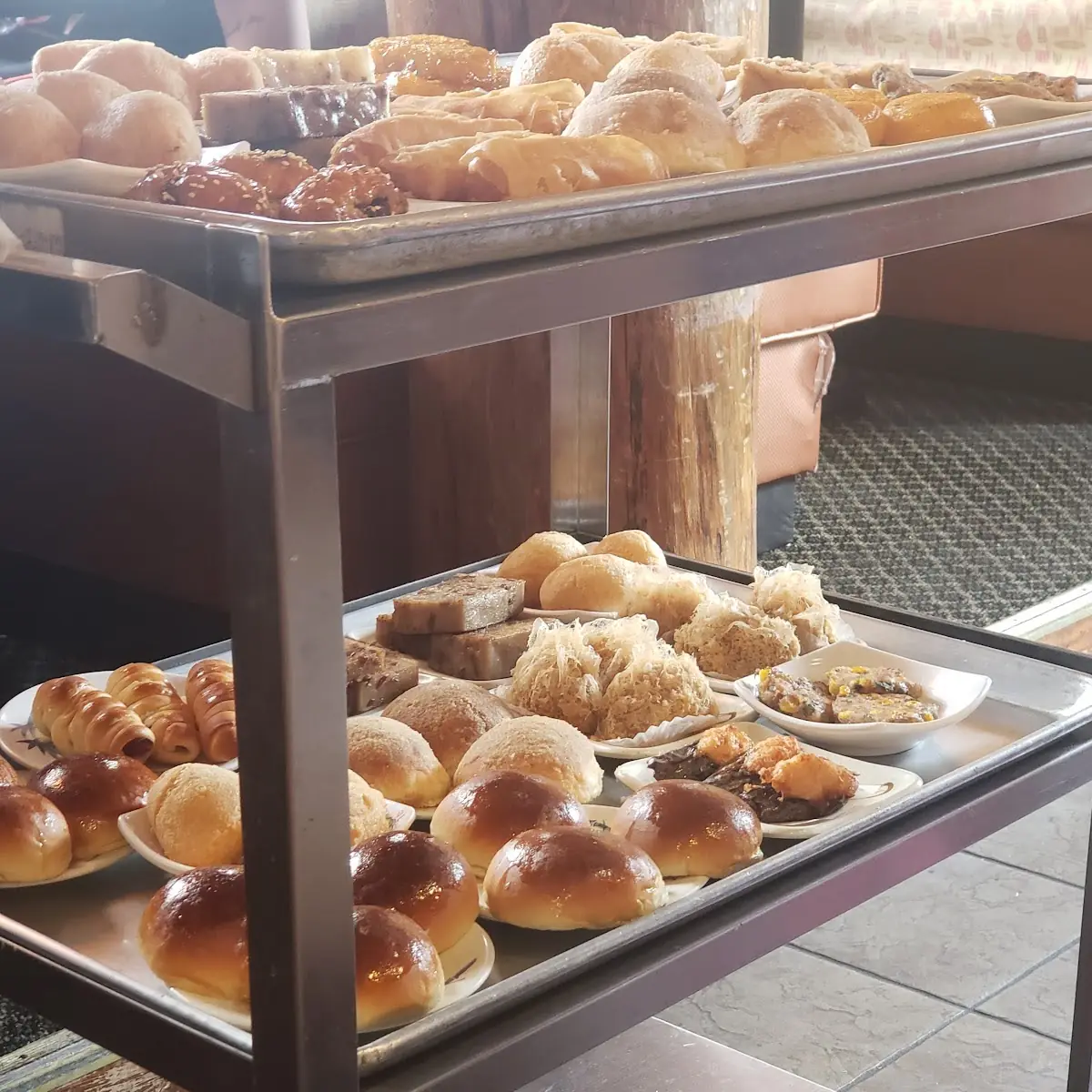 Dim Sum Cart with Fried Dishes