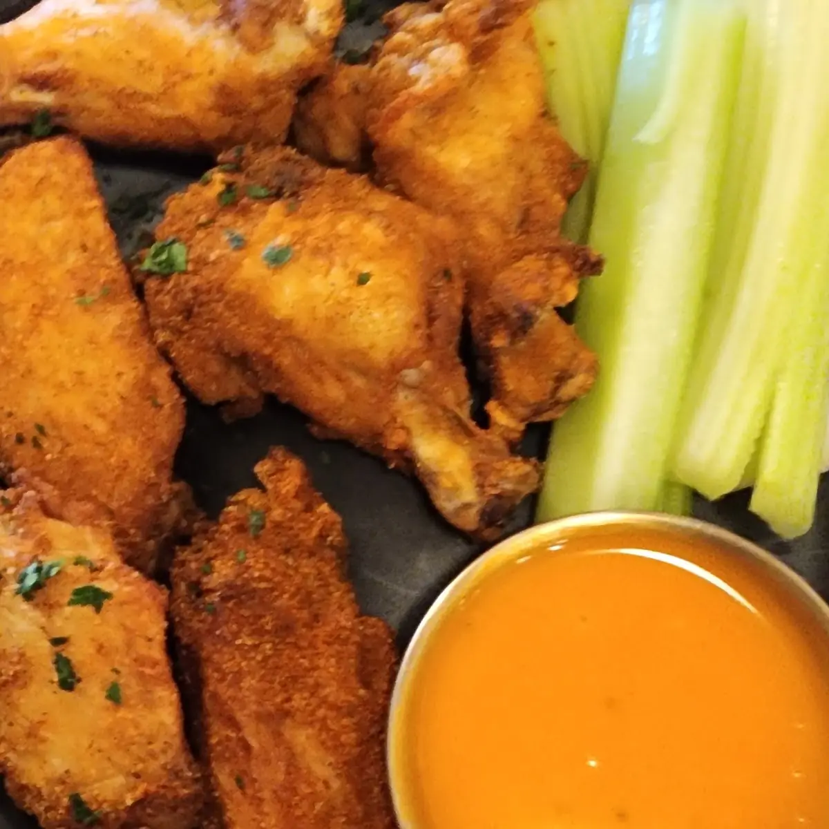 Tavern Wings