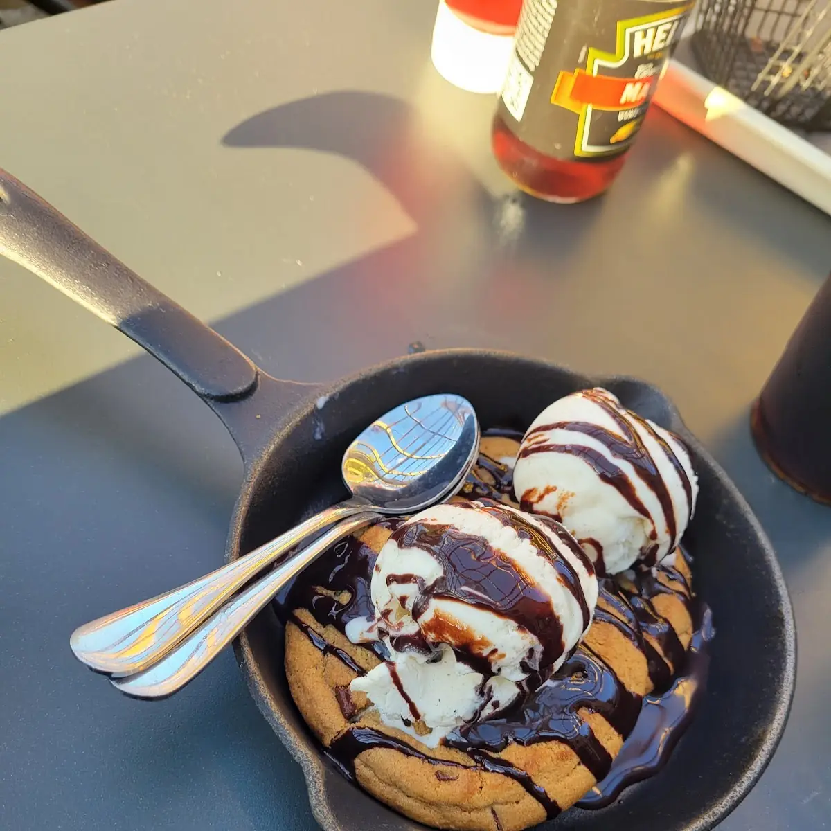 Skillet Cookie