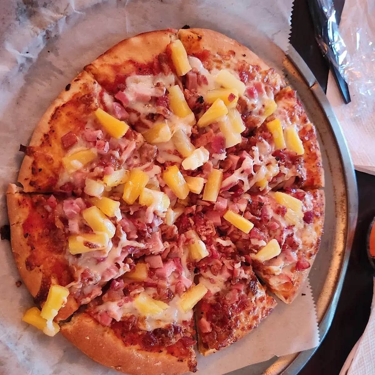 Hawaiian Pizza