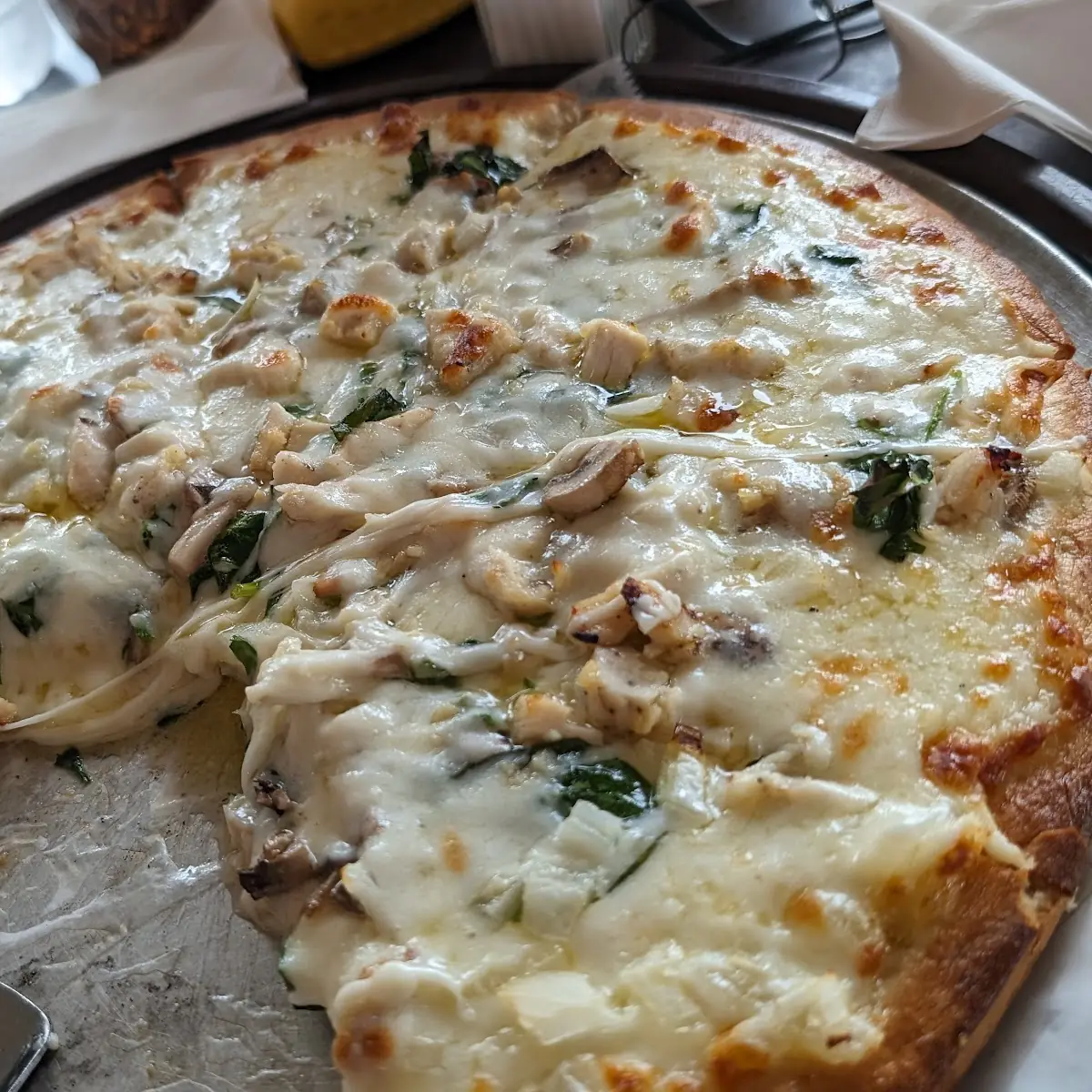 White Chicken Pizza