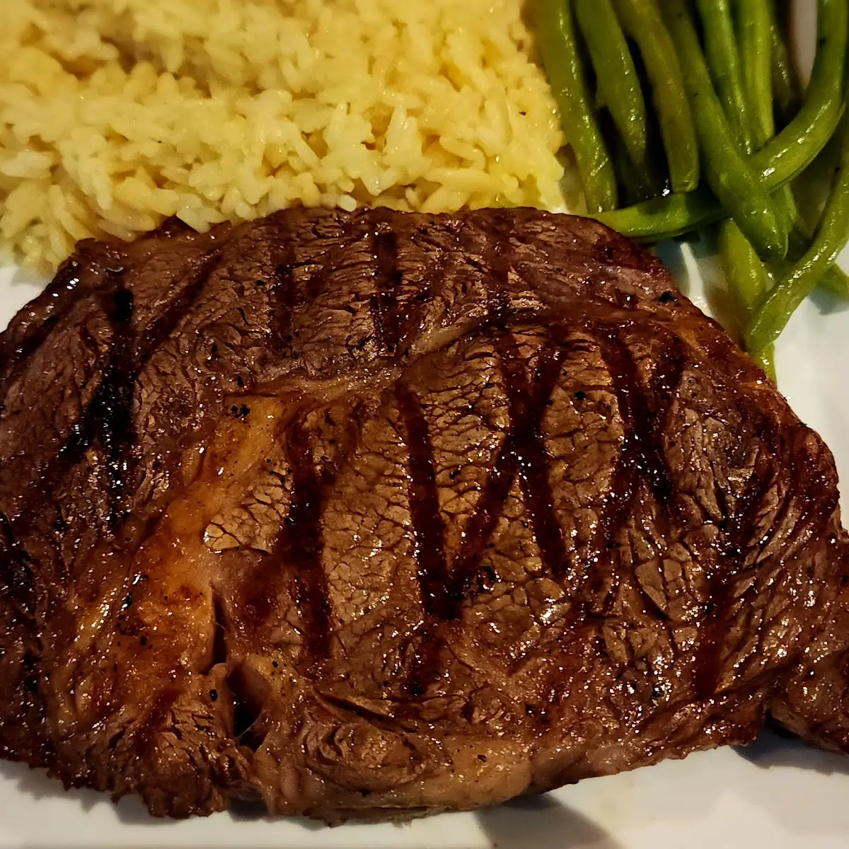 Tomahawk Smoked BBQ Platter