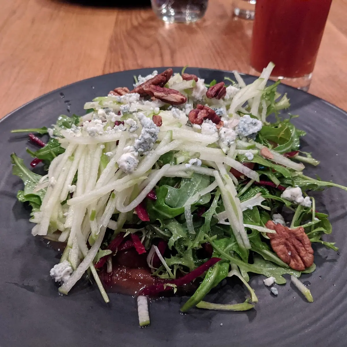 Walnut and Goat Cheese Salad