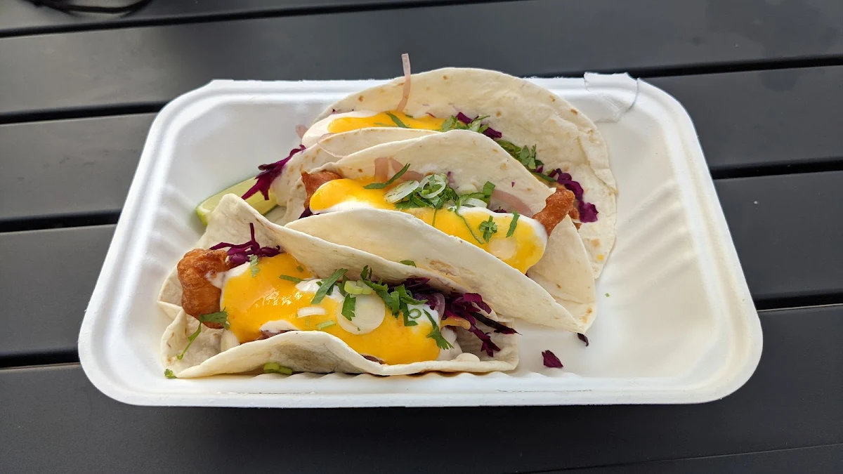 Fish Tacos with Mango, Roxy's Diner Food Truck at Alder Bay