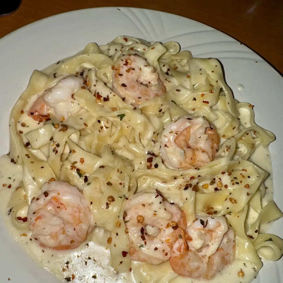 Shrimp Alfredo Family Tray