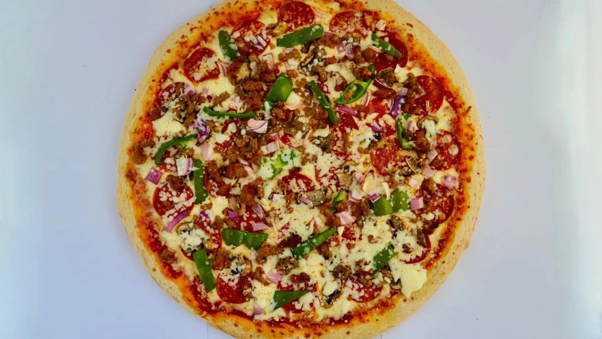 Highlights, Regino's Pizza