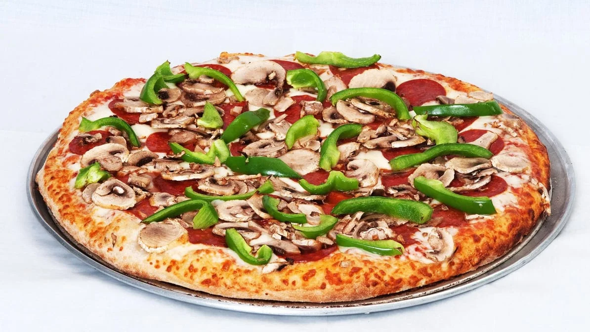 Highlights, Regino's Pizza