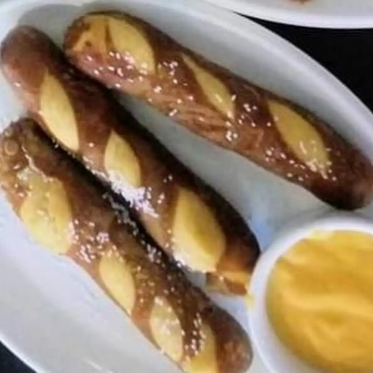 Pretzel Sticks and Dippin Sauce