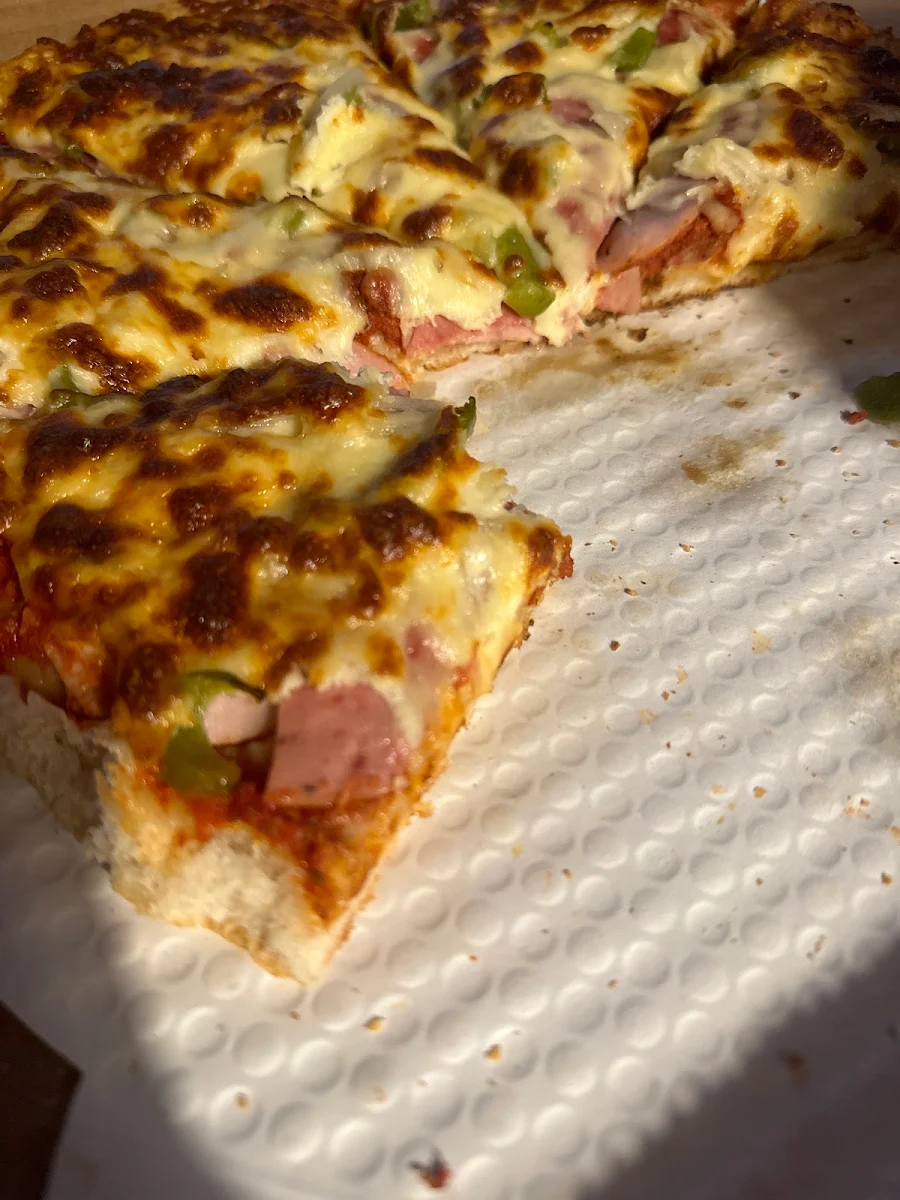 Ham Pepperoni Pineapple & Onions