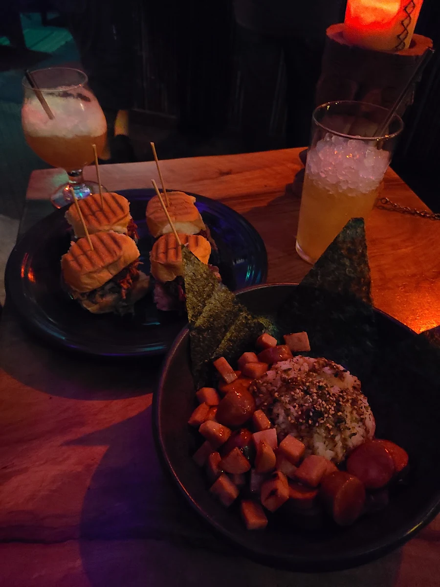 Black Sales Rice Bowl & Pulled Pork Sliders