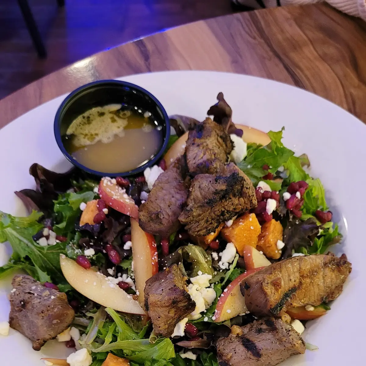 Apple Harvest Salad with Steak
