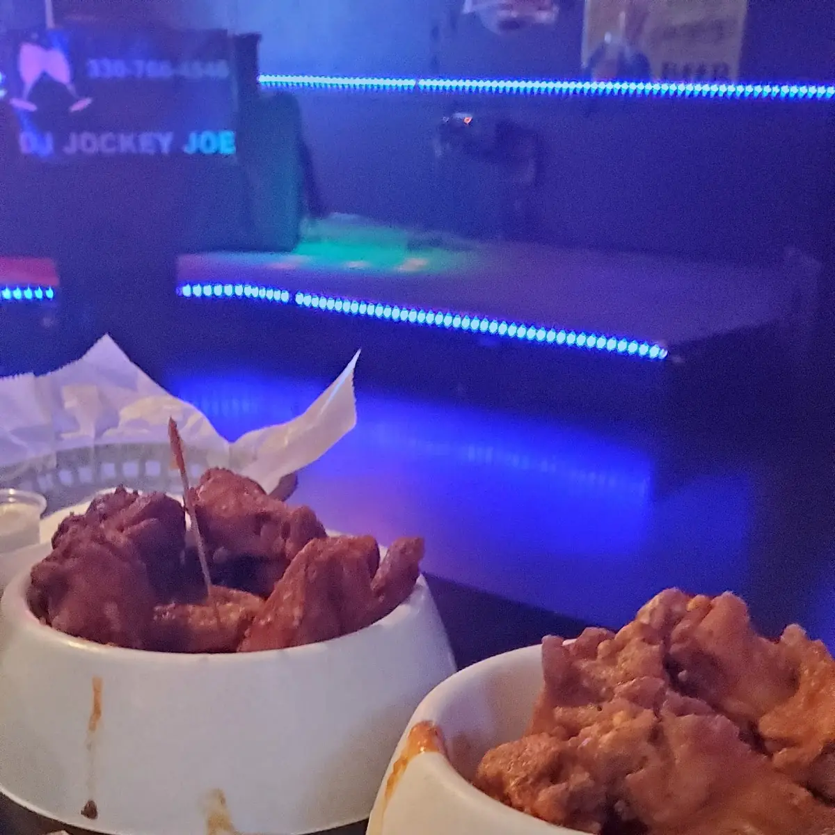 Wing Night Wet Cajun and Mild Wings