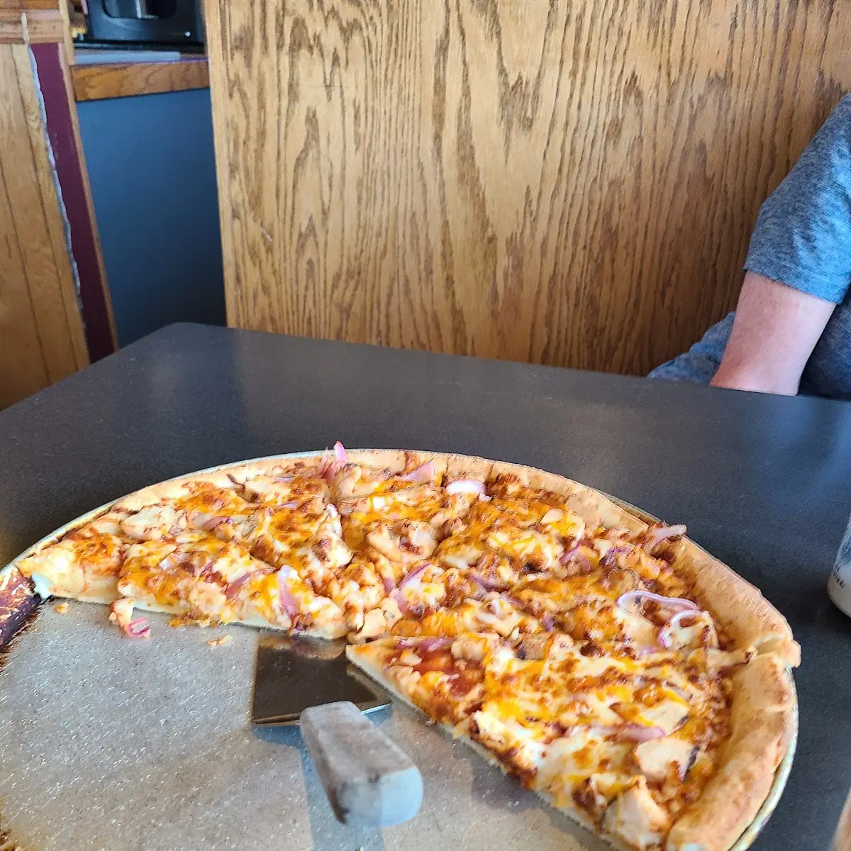 Buffalo or BBQ Chicken Pizza