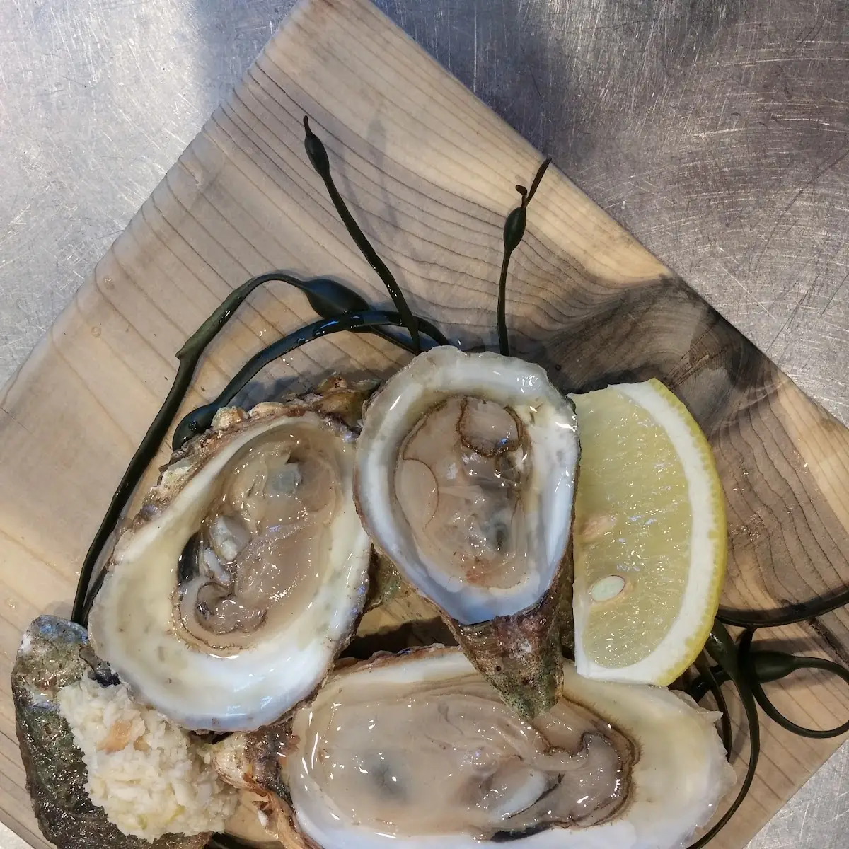 Fresh Oysters