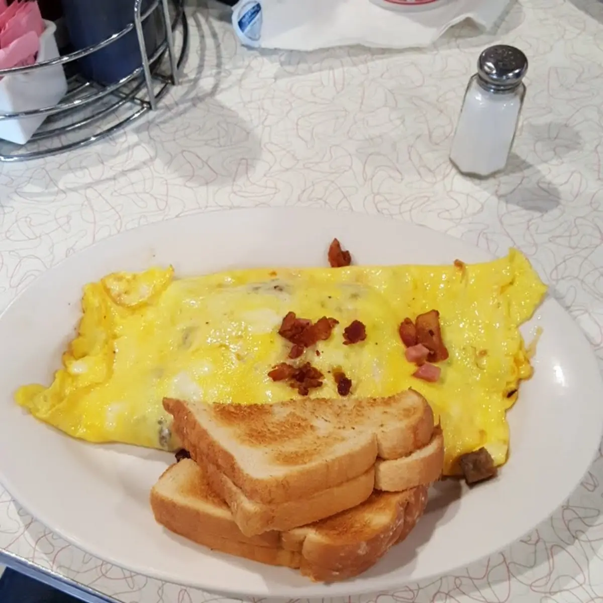 Sausage Gravy on Omelets