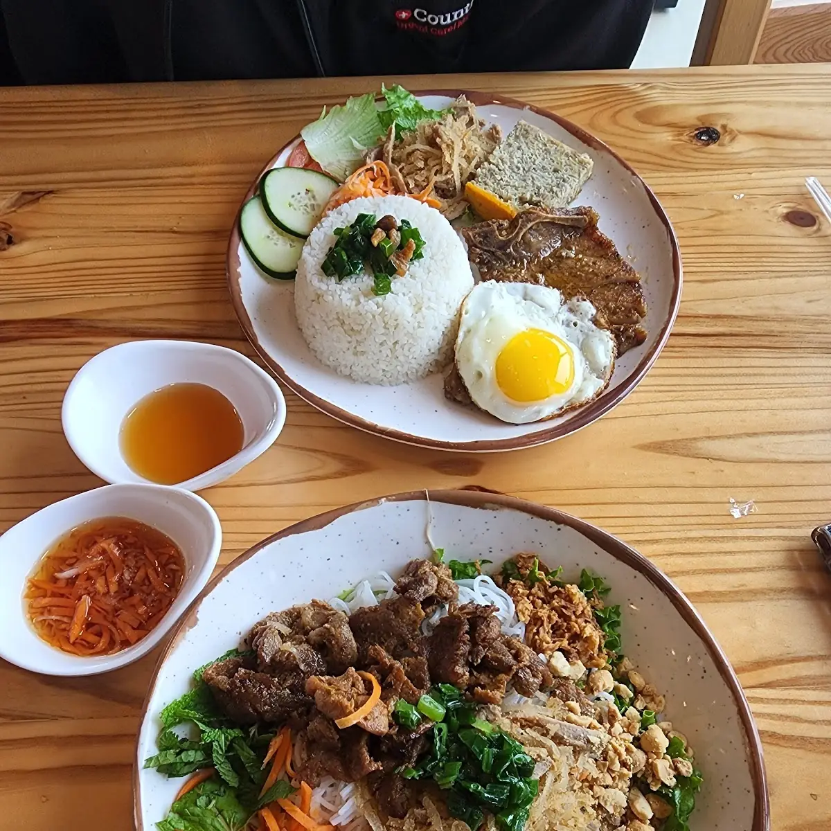 Cơm Tấm Thịt Nướng Grilled Pork